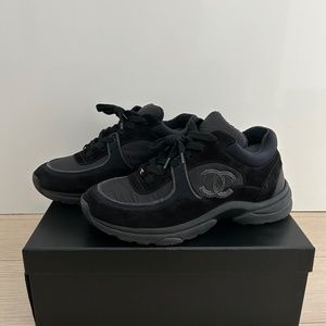 Chanel Sneakers - sz 37 (7)